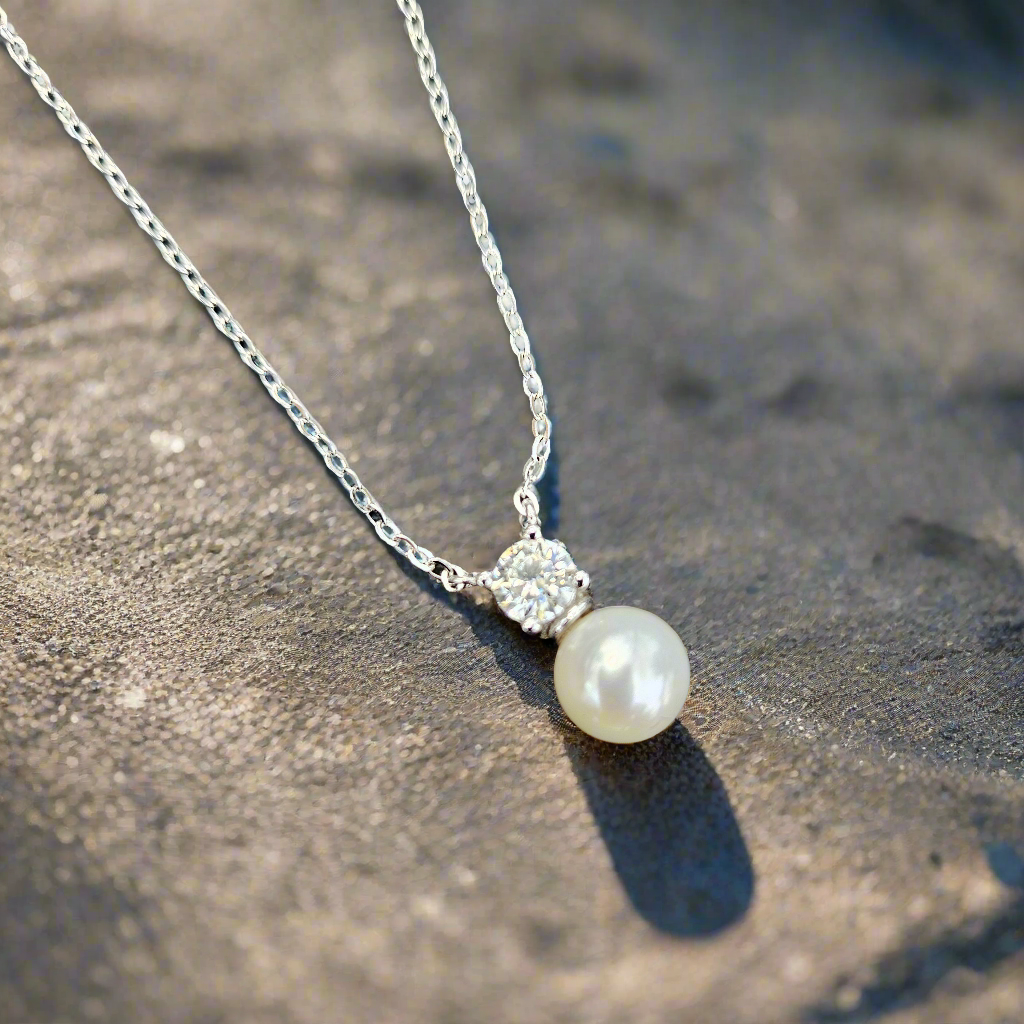 Pearl Brilliance: Sparkly Moissanite & Pearl Pendant, Give the gift of Elegance